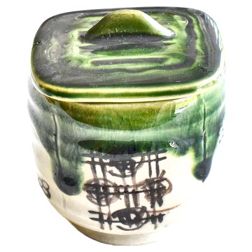 佐和陶瓷國際有限公司 繪梅織部附蓋杯 日本製 8 x 8.2cm 190ml  1個  綠色 + 白色 + 黑色