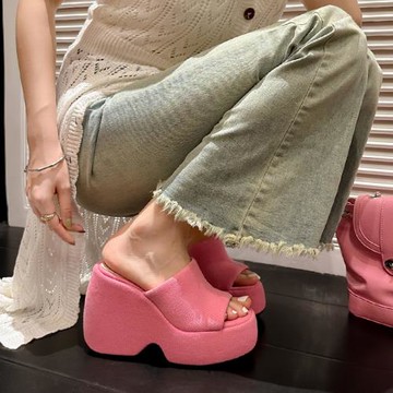 時尚外穿厚底坡跟涼拖鞋女2023夏新款小眾百搭網紅超高跟一字拖鞋