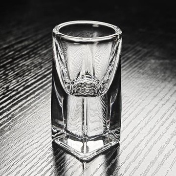 2025新款玻璃三錢白酒杯小酒杯方形一口厚底高端精致高級感高顏值