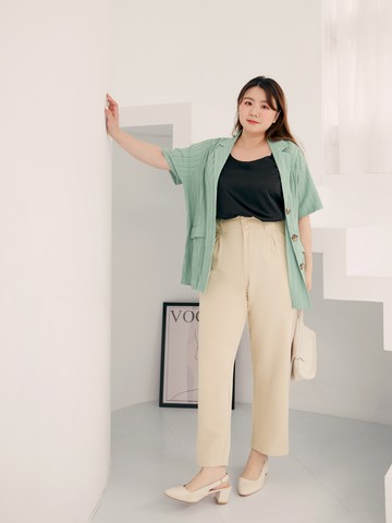 純色打褶高腰九分西裝褲