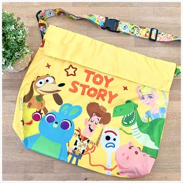 天藍小舖-迪士尼輕量兩用飛機包-共9色-$499【A11114712】