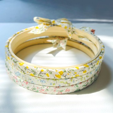 3 件組花卉布面刺繡框 附掛飾蝴蝶結 裝飾展示框