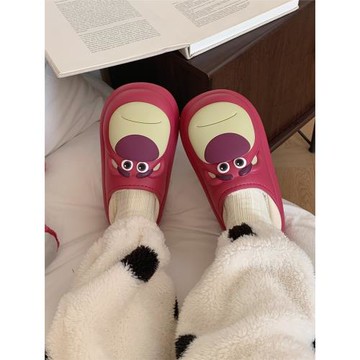 可愛草莓熊少女心居家鞋2025新款時尚防水保暖男女室內外棉拖鞋冬