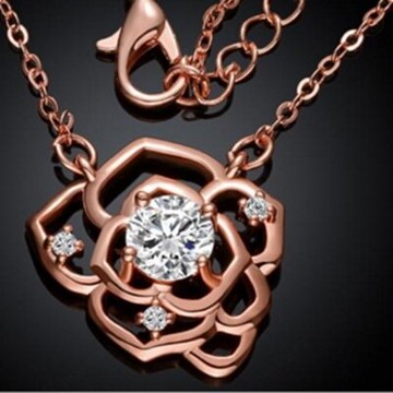 現貨+預購 玫瑰金項鍊鑲鑽吊墜-韓版時尚玫瑰花女飾品七夕情人節生日聖誕節交換禮物3色73br96【獨家進口】【米蘭精品】