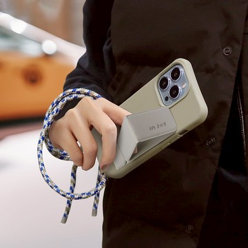 iPhone 17/16/15/14/SE3 可拆式 Urban Colourful 太空灰 背繩防