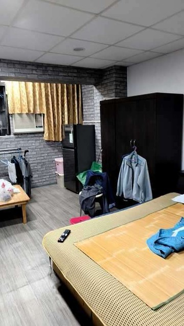 ⭐新興區⭐名人大廈⭐美麗島捷運收租套房⭐｜高雄市新興區復興一路