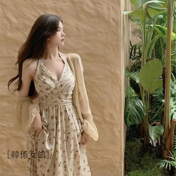 🌷臺灣出貨🌷胖MM顯瘦神裝 辣妹夏季挂脖碎花中長款洋裝 仙女氣質法式收腰連身裙 雪紡防嗮開衫兩件套洋裝 優雅長裙