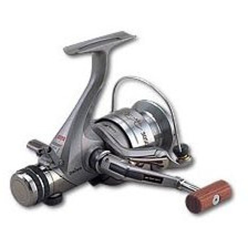 ダイワ Daiwa アオリマチック夜光 3050 スピニングリール リアドラグ アオリイカ ヤエン 通販 Lineポイント最大0 5 Get Lineショッピング