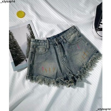 【核心賣點】超短女褲 辣妹熱褲 牛仔短褲 復古毛邊高腰牛仔短褲 女夏季薄款緊身顯瘦小個子 a字辣妹超短熱褲 女生短褲 牛
