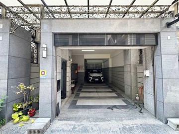 楠梓土庫天下第一國邊間㊝雙車墅｜高雄市楠梓區土庫二路