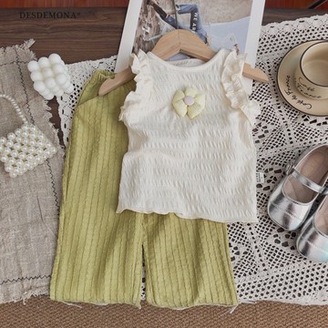 中兒童夏季套裝  新品上新女童可愛立體花朵套裝 夏季新兒童洋氣背心長褲喇叭褲兩件套