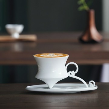 風影_杯盤組_展現風與雲的優雅之姿_藝術瓷杯