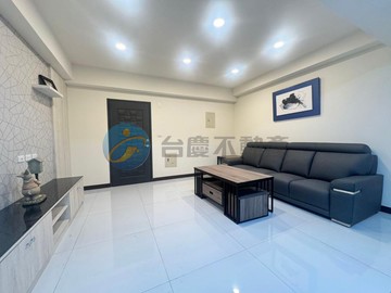 美麗島捷運站翻新兩房兩衛附大露台｜高雄市新興區林森一路