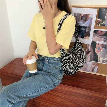 2020秋冬網紅同款時尚斑馬帆布包斑馬紋提花面料單肩圓筒腋下包女