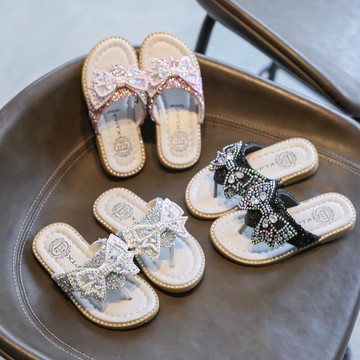 新款夏季女童拖鞋蝴蝶結人字拖水鉆時尚夾趾涼拖學生公主涼鞋