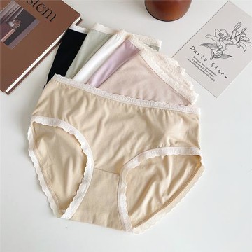 【4條39】舒適軟綿觸感 棉質襠部中腰三角褲少女內褲蕾絲莫代爾