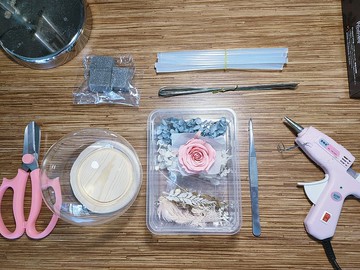 (現貨)Sheer Whisper絮語藏花 DIY材料包_永生花12cm玻璃球氣氛燈