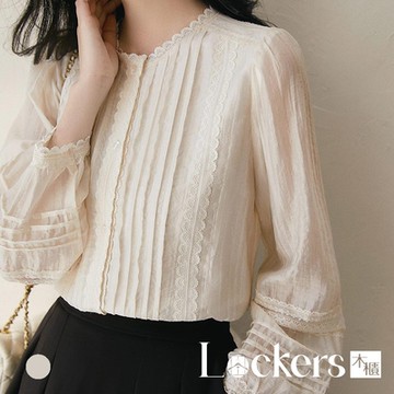 【Lockers 木櫃】秋季法式風琴摺蕾絲長袖上衣 L112100206