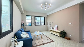 近籬子內輕軌站瑞隆商圈翻新華廈1樓｜高雄市前鎮區崗山中街