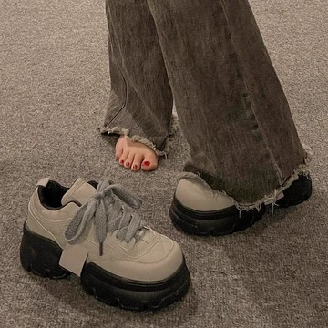 現款免運 休閒鞋 德訓鞋 小衆復古鞋子厚底增高秋季新款外穿輕便休閒小白鞋百搭老爹鞋Zf