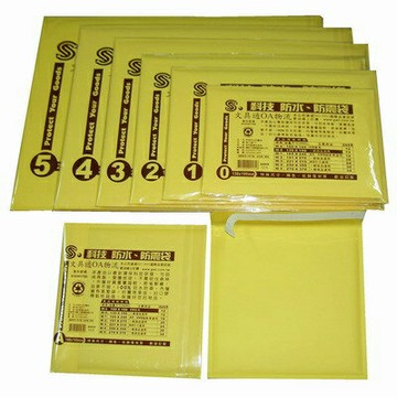【文具通】文具通NO.3防水防震袋221x315mm E7090068【APP滿額下單4%點數(單一帳號最高1000點)】7/31止