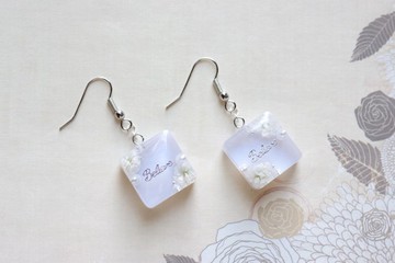 樹脂藝術 方形耳環・幻想的起源