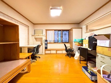 明星學區｜名人新巷｜文化中心｜雙平車奢華美宅｜高雄市苓雅區林富街