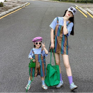 9156 人貼心收藏💝親子裝夏季新款母子母女裝條紋揹帶褲港風后背交叉揹帶褲DE6C