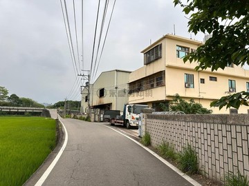霧峰四德路農會旁/特登挑高廠房-即將變更成工業用｜台中市霧峰區四德段