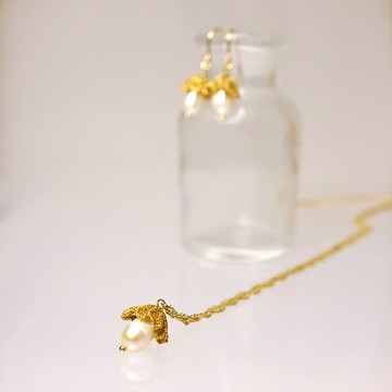 花滴刺繡項鍊金