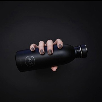 義大利 24Bottles 高耐磨輕量冷水瓶 500ml (紳士黑) 不鏽鋼水瓶 運動水瓶 水壺