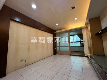 專歸仁圓環景觀三房平車｜台南市歸仁區中正南路一段