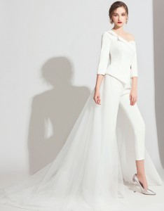 一部即納 ウェディングドレス カラードレス 白 黒 結婚式 二次会 花嫁 ドレス 大きいサイズ かっこいい パンツドレス 袖あり 長袖 トレ 通販 Lineポイント最大1 0 Get Lineショッピング