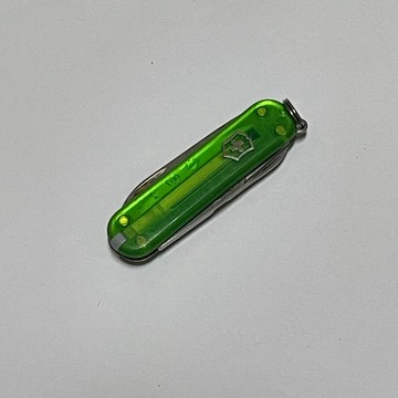 [沐沐屋] victorinox 維氏 經典七用 58MM 瑞士刀 特殊色系 青草綠