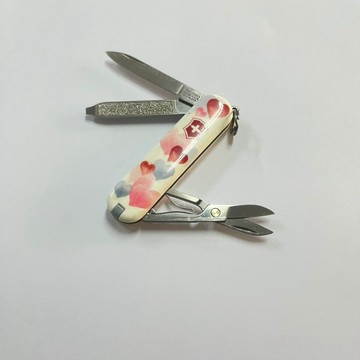 [沐沐屋]  VICTORINOX 瑞士維氏7用 58MM 瑞士刀-限量印花 心型圈