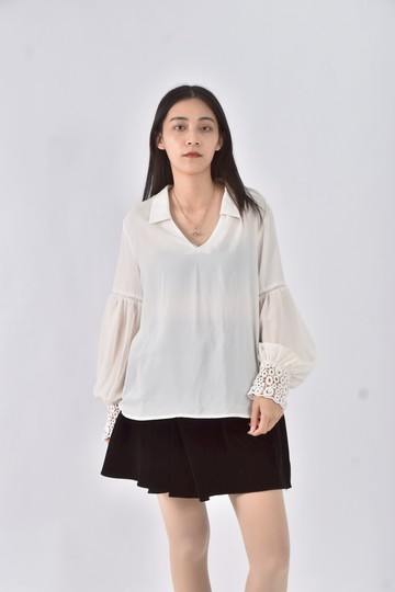 (M) shein雕花v領白色長袖上衣