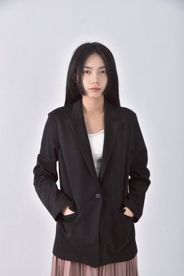 (M) uniqlo西裝素面黑色外套