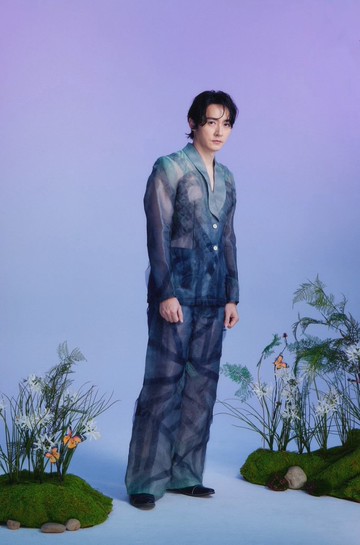 蝴蝶深藍色漸層切割剪裁禮服西裝