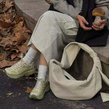 時尚單品 大容量 寬肩帶 早安百搭斜挎休閒餃子條紋布包 通勤包 斜挎包 包包