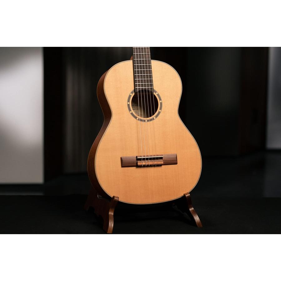 Ortega R122-3 Guitare de concert avec housse Taille Corps Acajou Table c〓dre