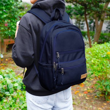 【買就送鑰匙圈】機能款減壓防震14吋筆電後背包(深藍)