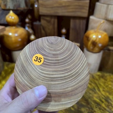 小台座 台灣紅檜 流水花紋 聞香木塊 35號漂亮 加高的馬克杯墊 芳山店