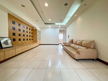 農16美術館大三房附車位｜高雄市鼓山區中華一路