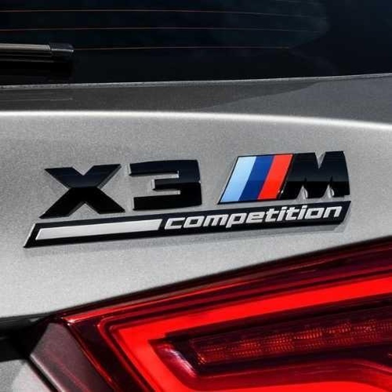 BMW  X4M Competition エンブレム  マットブラック　1個