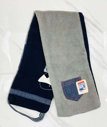 【震撼精品百貨】Shin Kan Sen_新幹線~日本sanri三麗鷗 新幹線圍巾-灰*01641
