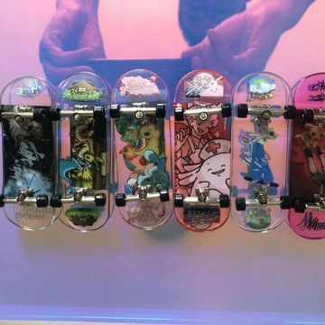 源頭工廠定制亞克力手指滑板pc透明手指滑板圖案尺寸定制禮品掛飾【北歐居家生活】