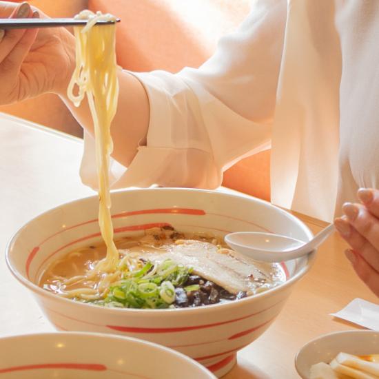 送料無料 鹿児島ラーメン 4食入り