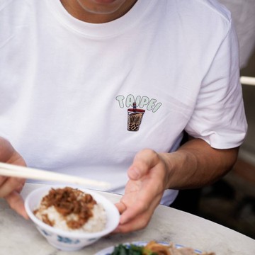 【NBA Store限定發售】NBA 在地ICON 短袖上衣 珍珠奶茶 白