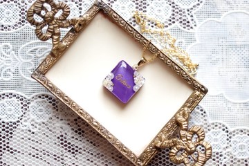 樹脂藝術 方形墜飾・嬉戲