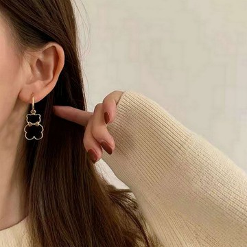 【Gulicc】耳環 日韓可愛簍空小熊耳釘